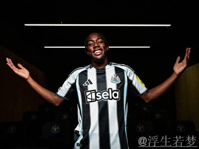 伊兰加两年身价飙升4000万镑!23年1500万离开曼联,如今5500万加盟纽卡 伊兰加两年身价飙升4000万镑!23年1500万离开曼联,如今5500万加盟纽卡